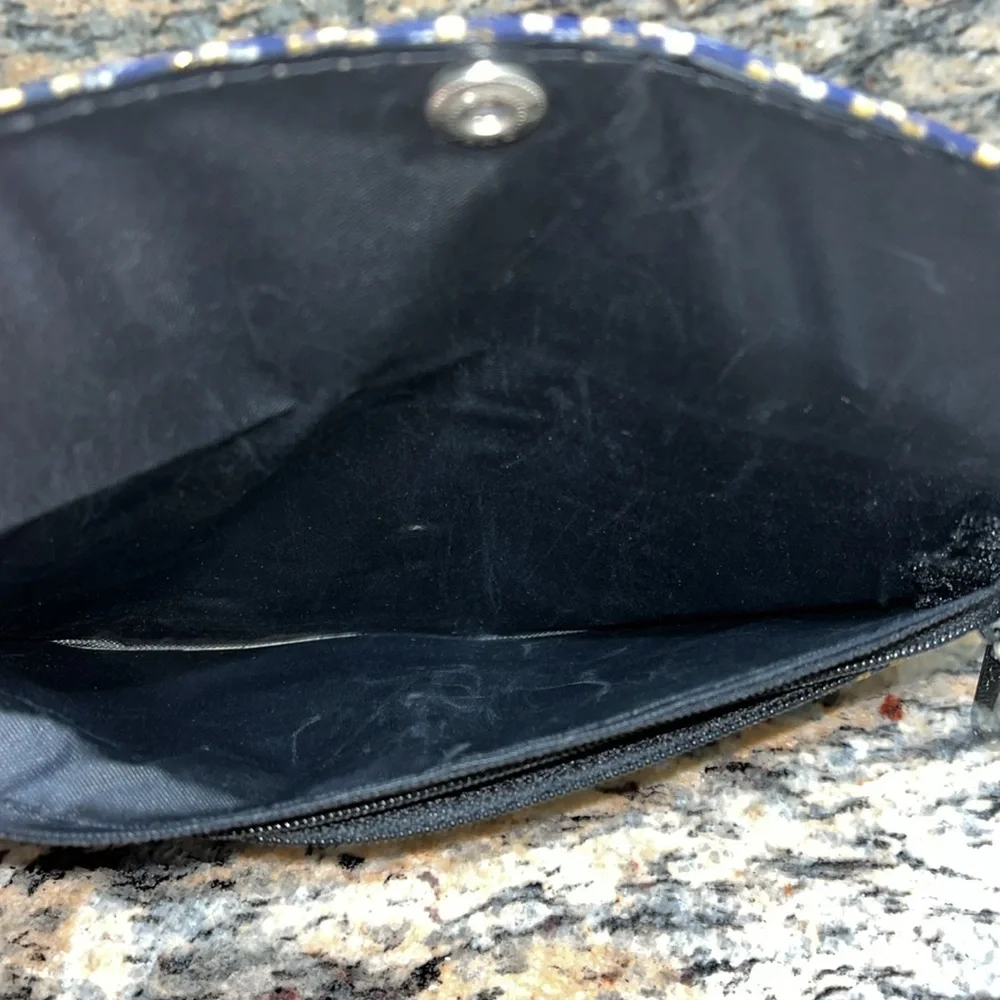 Chic Aztec Design Wallet - Picture 4 of 5